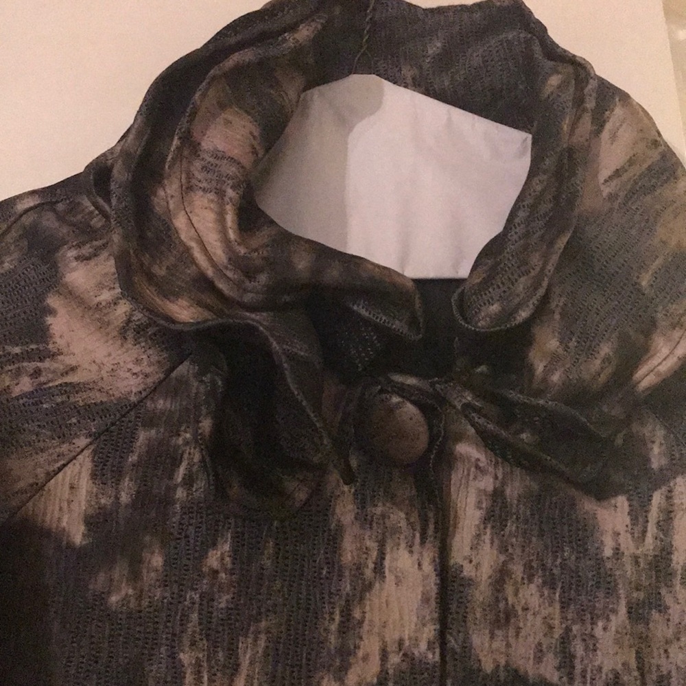 Jacket - Picture 2 of 6